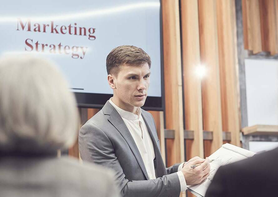 Integración de investigación de mercados en un plan de marketing